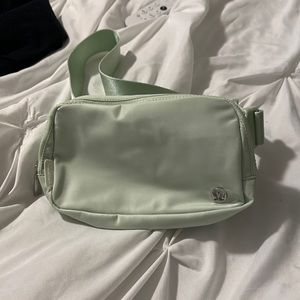 Lulu Lemon Everywhere Belt Bag in pastel green